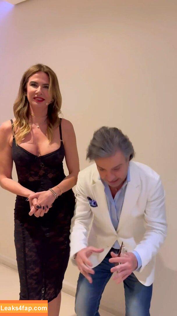 Luciana Gimenez / lucianagimenez leaked photo photo #0390