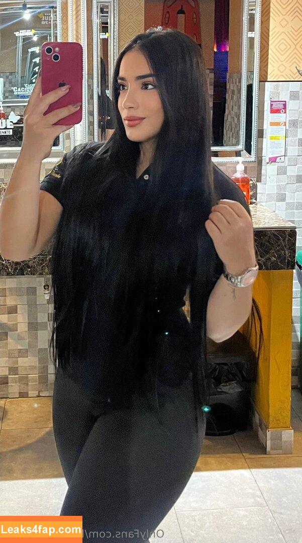 lucianaacosta0 /  leaked photo photo #0095