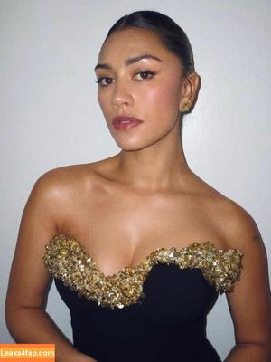 Luciane Buchanan фото #0034