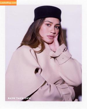 Luciane Buchanan photo #0036