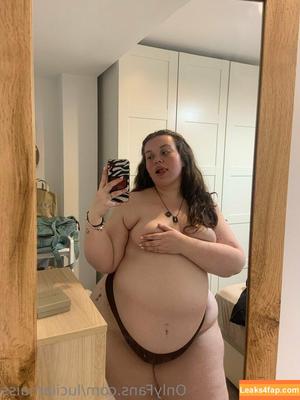 luciiamaiss photo #0128