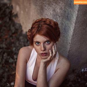 Lucilla Jiggly photo #0062