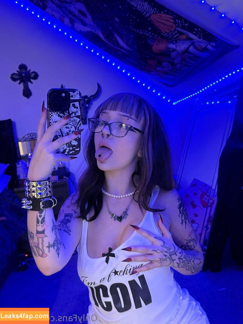 luckitty /  leaked photo photo #0002
