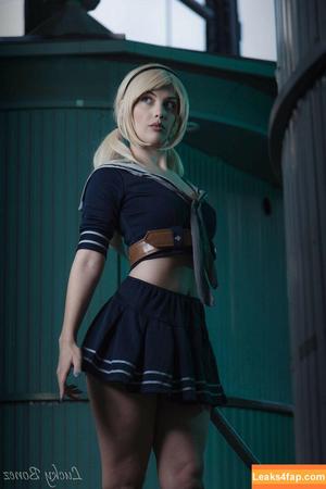 Luckybonez photo #0110