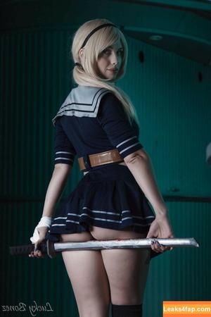 Luckybonez photo #0119