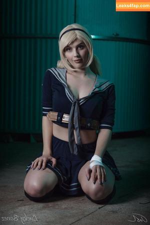 Luckybonez photo #0123