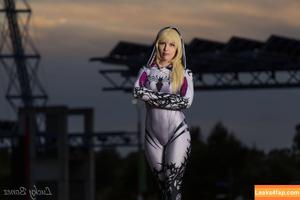 Luckybonez photo #0133