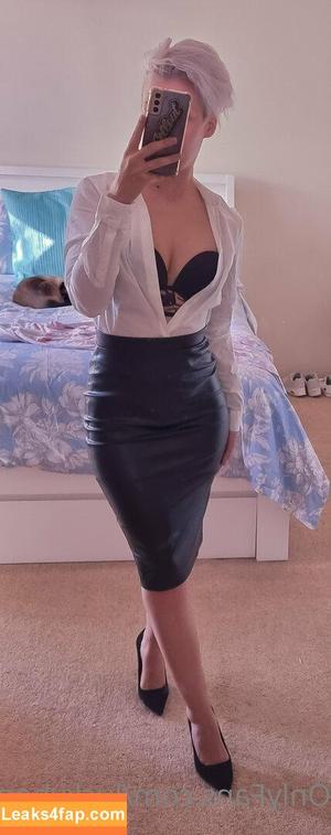 Luckybonez photo #0349