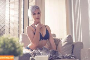 Luckybonez photo #0372