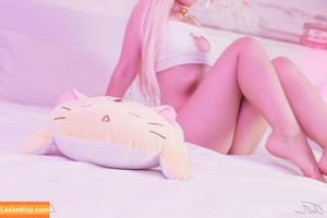 Luckybonez photo #0406