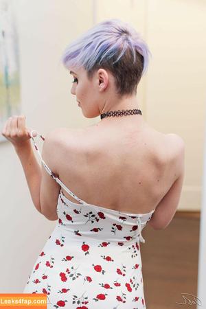 Luckybonez photo #0454