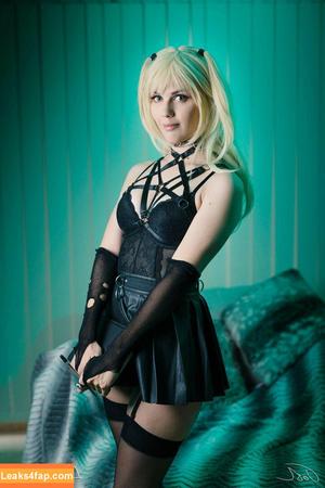 Luckybonez photo #0481