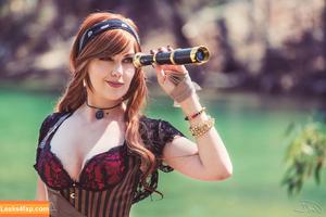 Luckybonez photo #0512