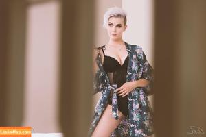 Luckybonez photo #0564