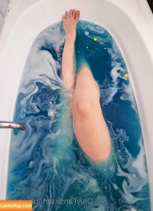 Luckybonez photo #0803