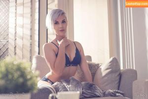 Luckybonez photo #1439