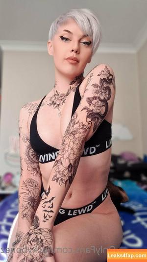 Luckybonez photo #1741