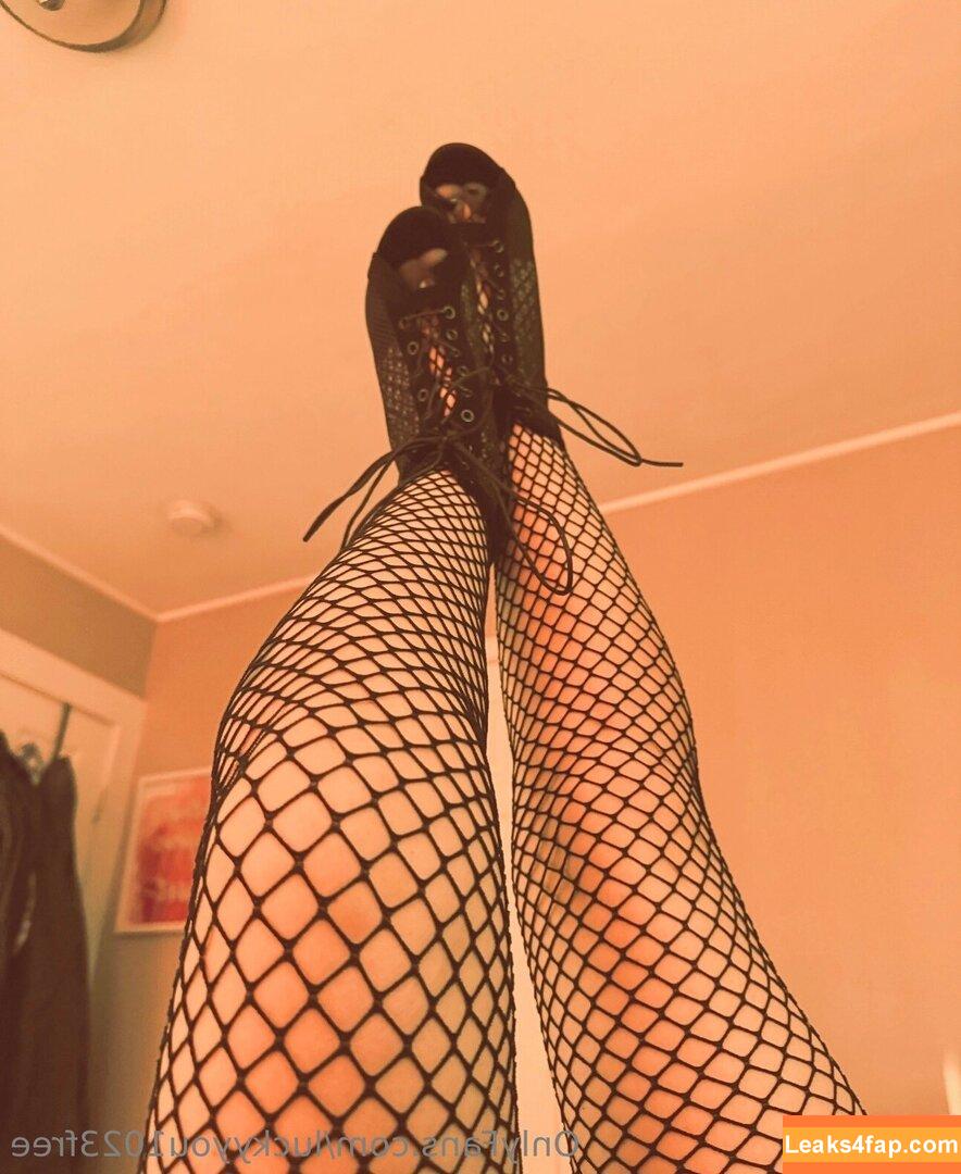 luckyyou1023free /  leaked photo photo #0015