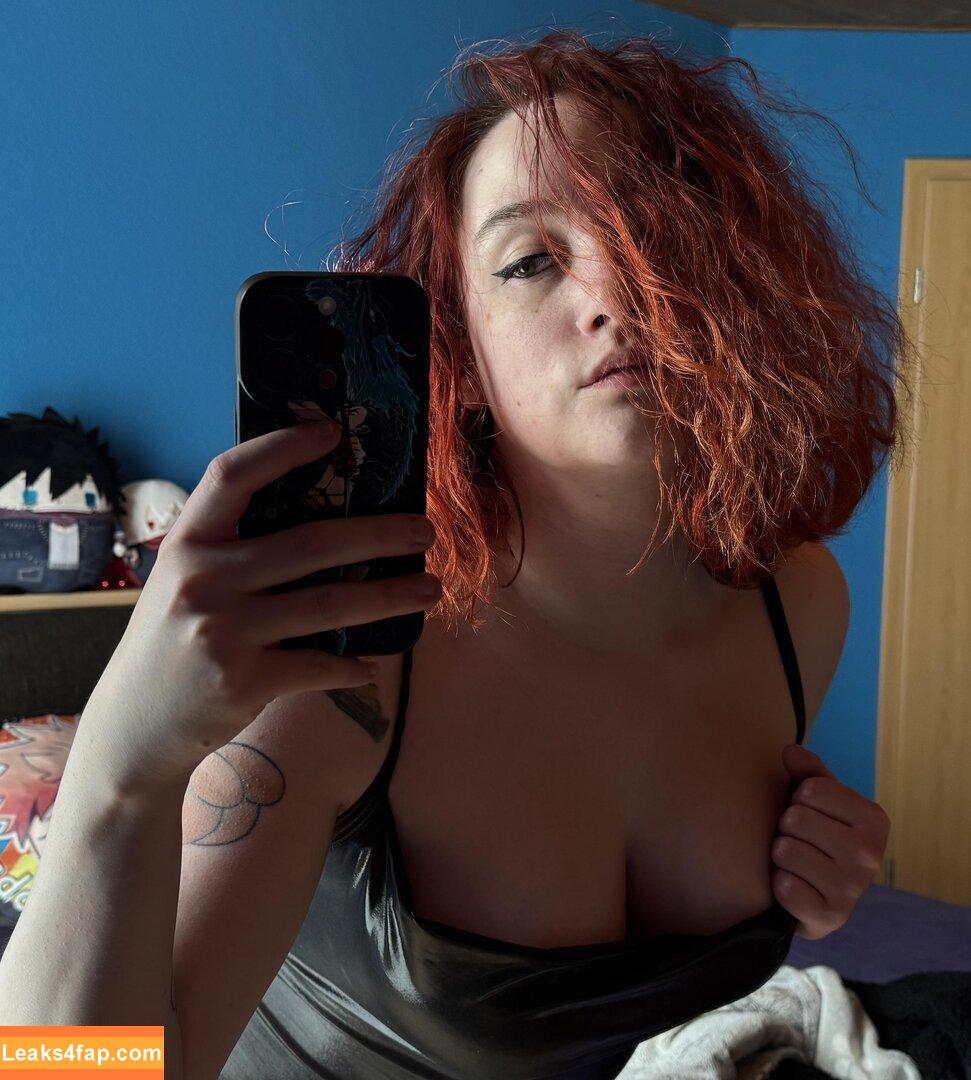 Lucy Bella / Bella_Bi / gamexbella / iamlucyy / liebeluccy / lucy leaked photo photo #0007