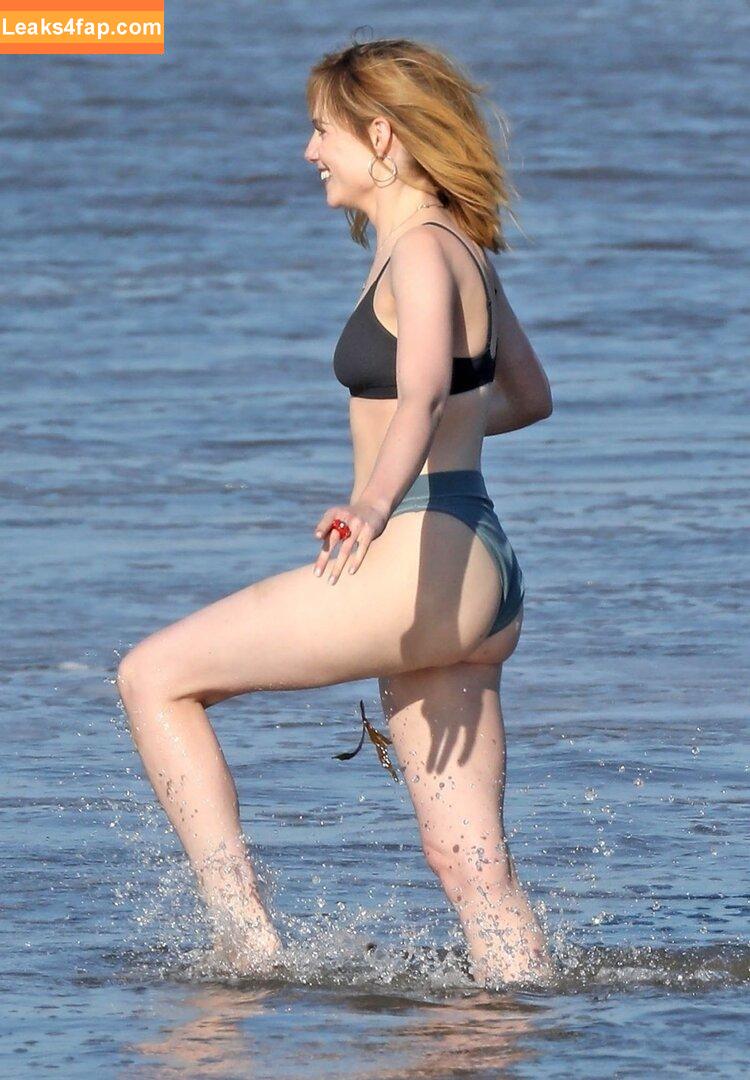 Lucy Boynton / lucyboynton1 leaked photo photo #0136