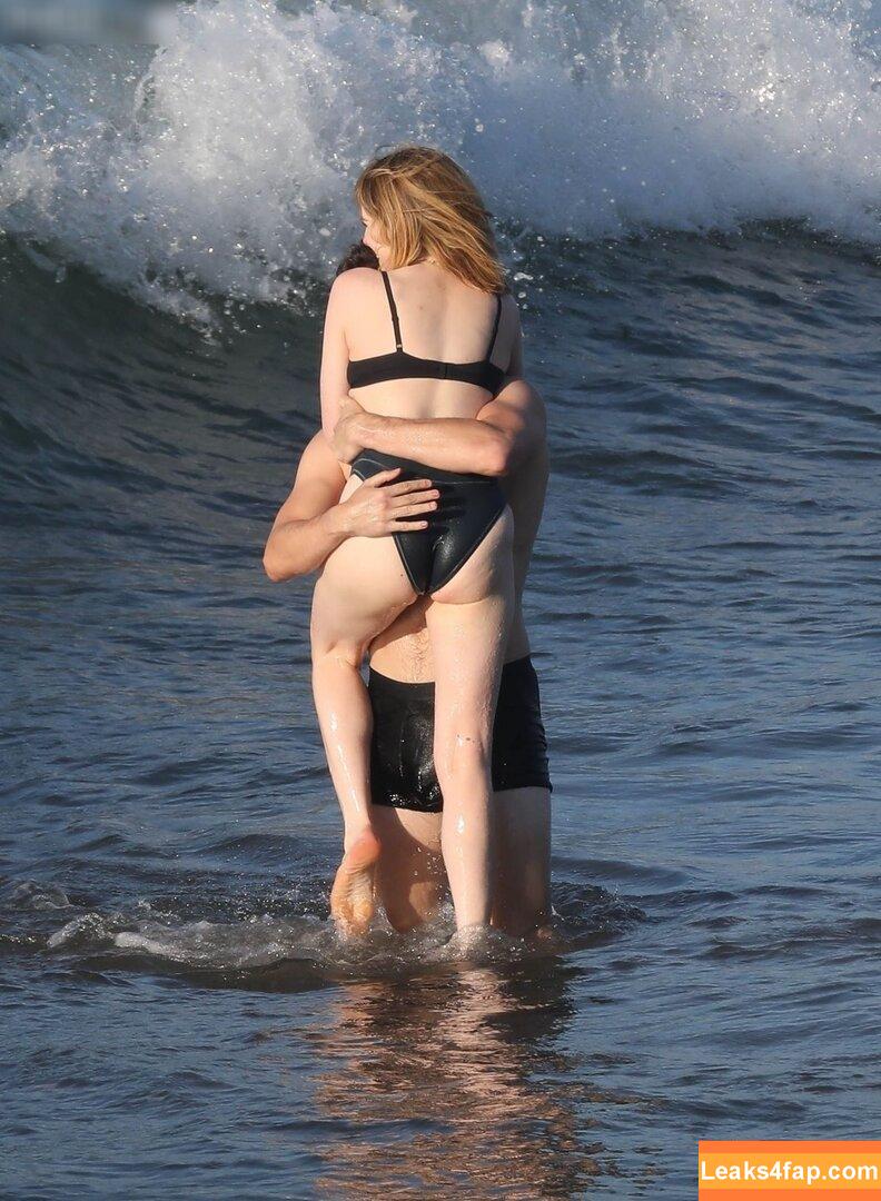 Lucy Boynton / lucyboynton1 leaked photo photo #0139