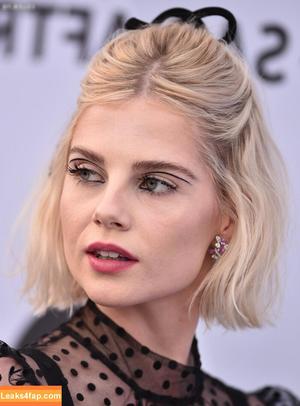 Lucy Boynton photo #0127