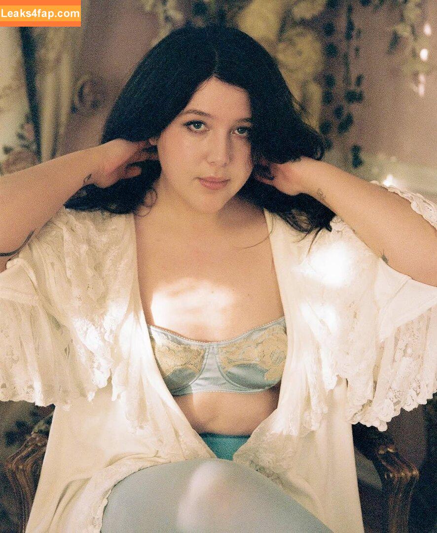 Lucy Dacus / lucydacus leaked photo photo #0001