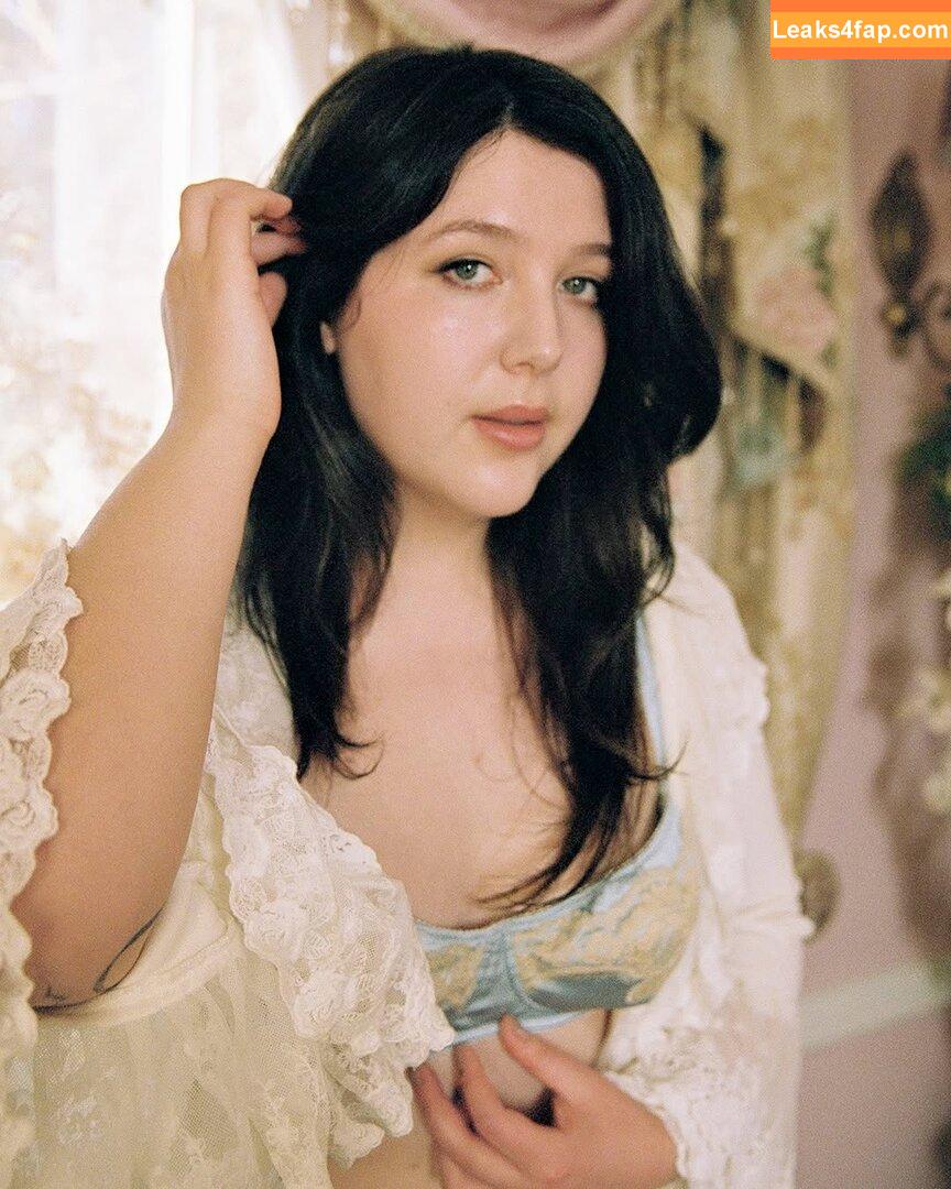 Lucy Dacus / lucydacus leaked photo photo #0002