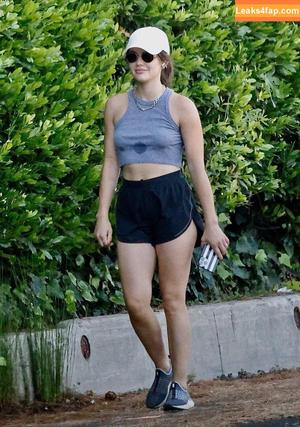 Lucy Hale фото #0050