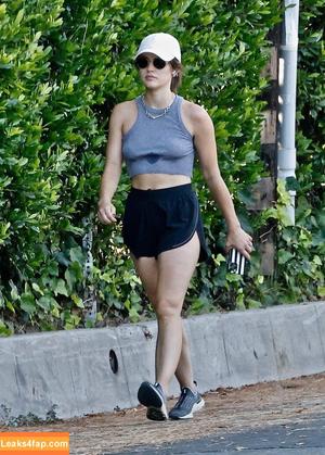 Lucy Hale фото #0057