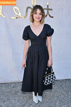 Lucy Hale фото #0170