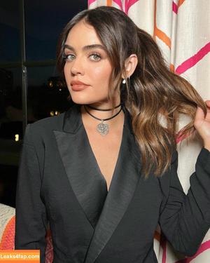 Lucy Hale фото #0383