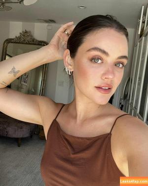 Lucy Hale фото #0545
