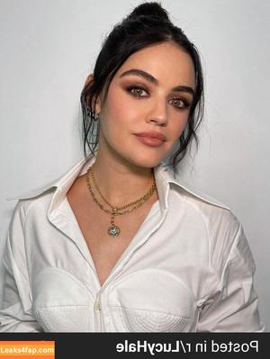 Lucy Hale фото #0649