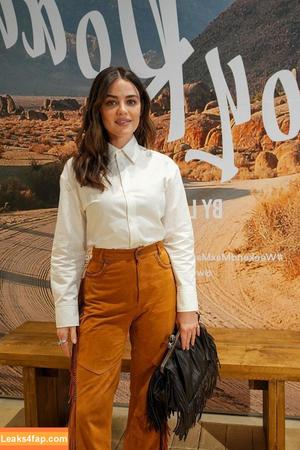 Lucy Hale фото #0743