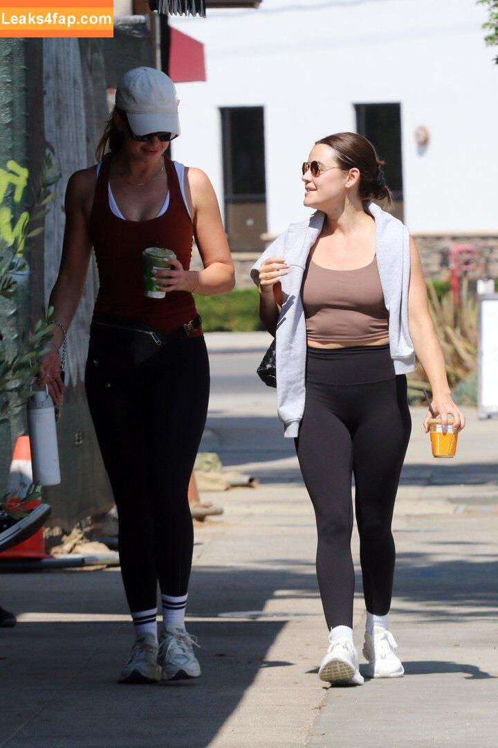 Lucy Hale / egirls_sexy / lucyhale leaked photo photo #1433