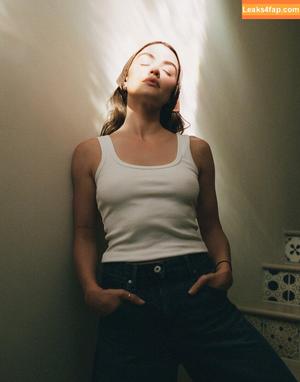 Lucy Hale photo #1494