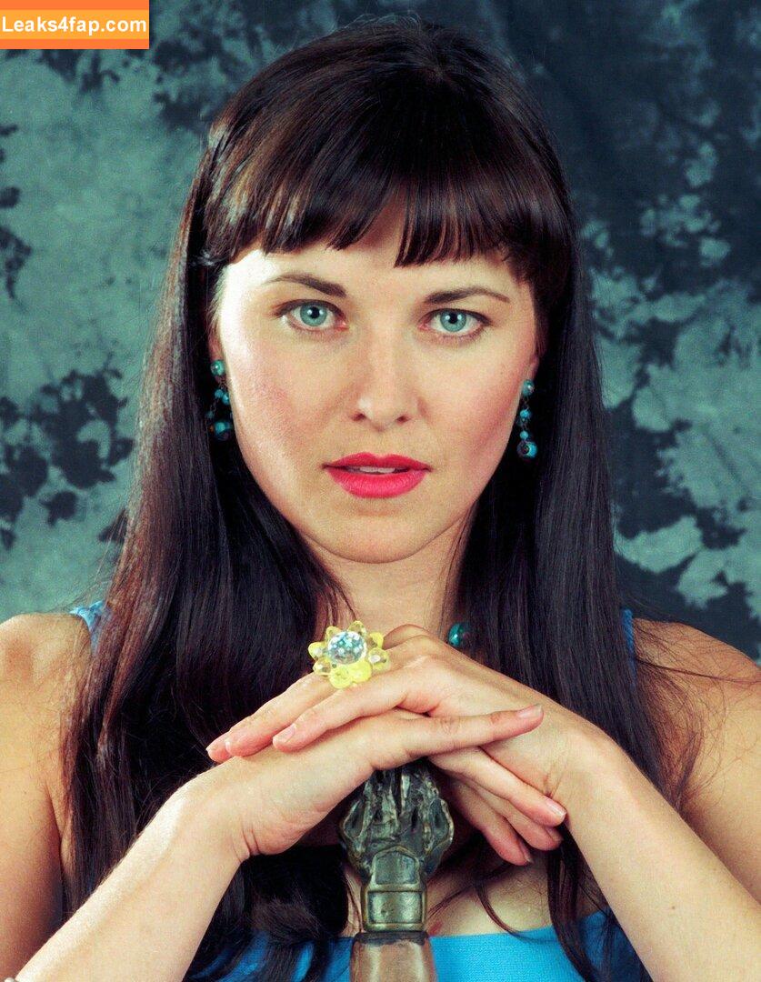 Lucy Lawless / RealLucyLawless leaked photo photo #0006
