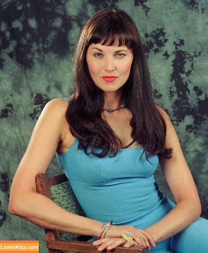 Lucy Lawless photo #0013