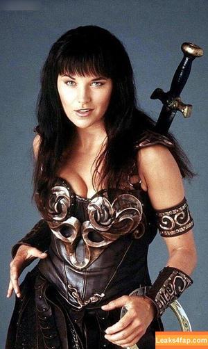 Lucy Lawless photo #0044