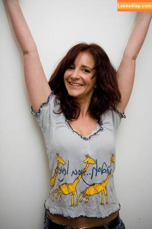 Lucy Porter photo #0025