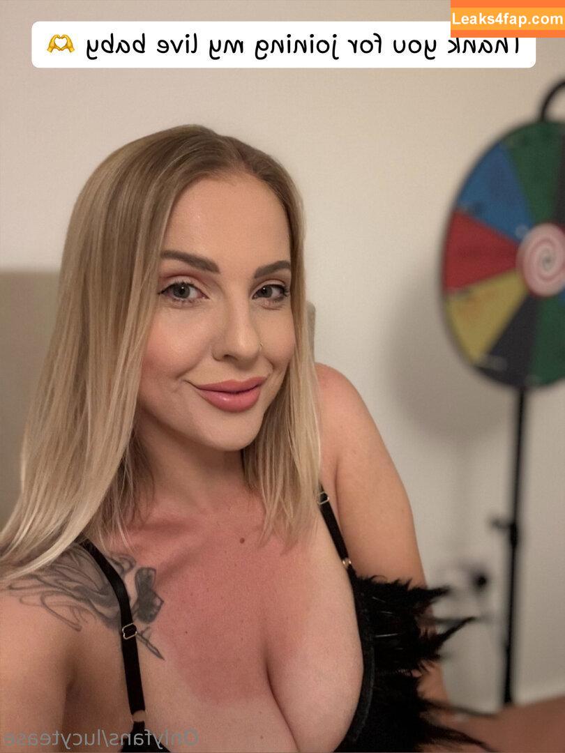 lucy_robinson /  leaked photo photo #0100