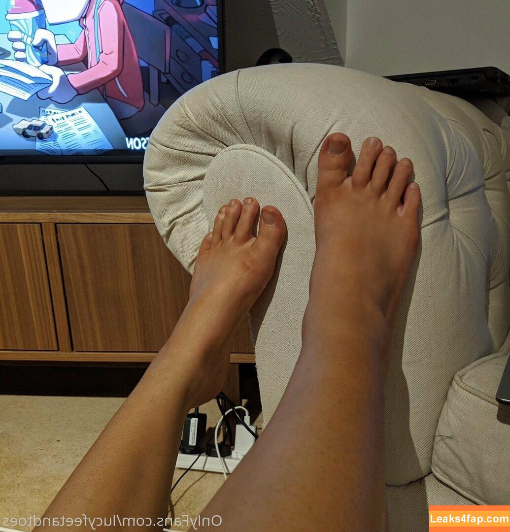 lucyfeetandtoes / lucysweetfeet leaked photo photo #0027