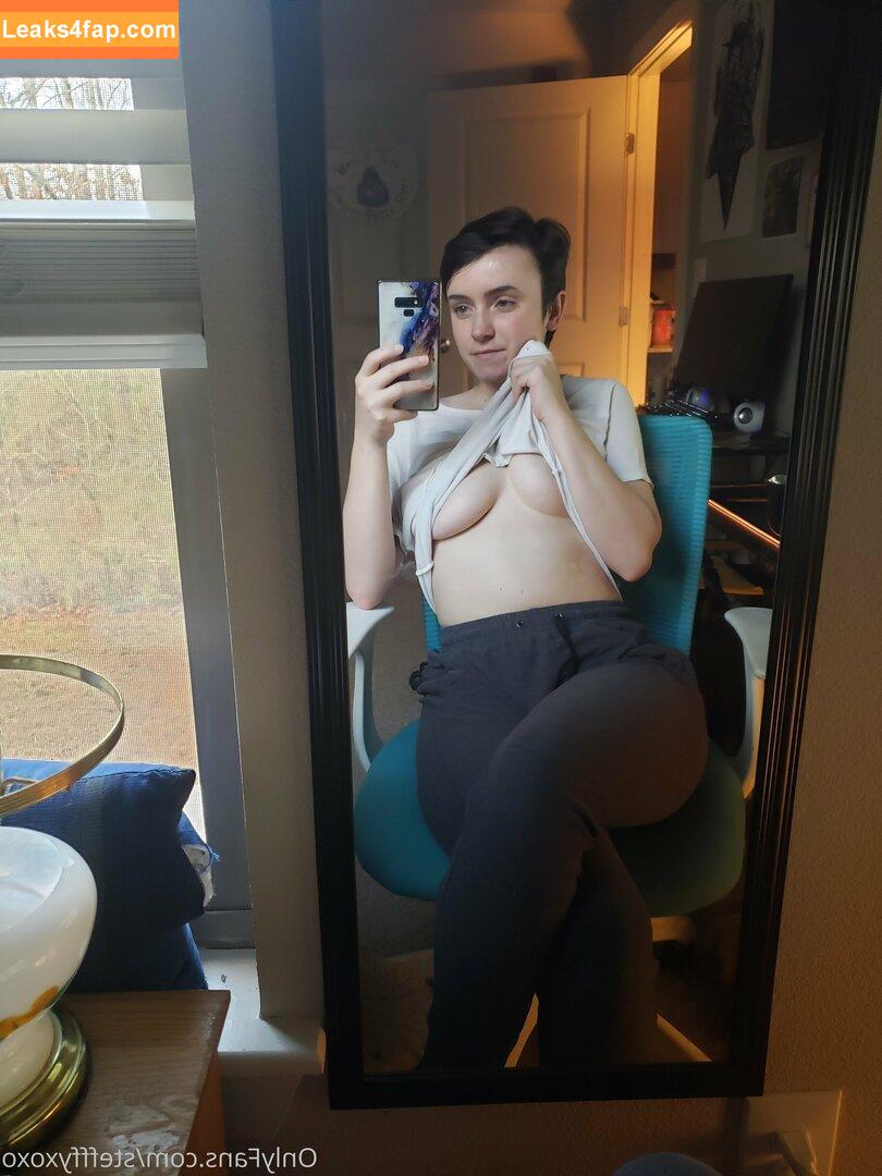 lucylawrence / luc.law leaked photo photo #0005