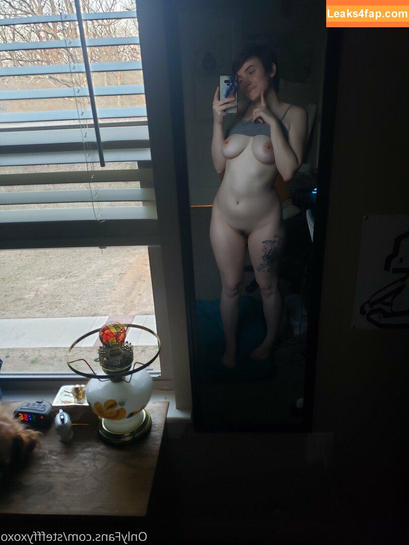 lucylawrence / luc.law leaked photo photo #0028