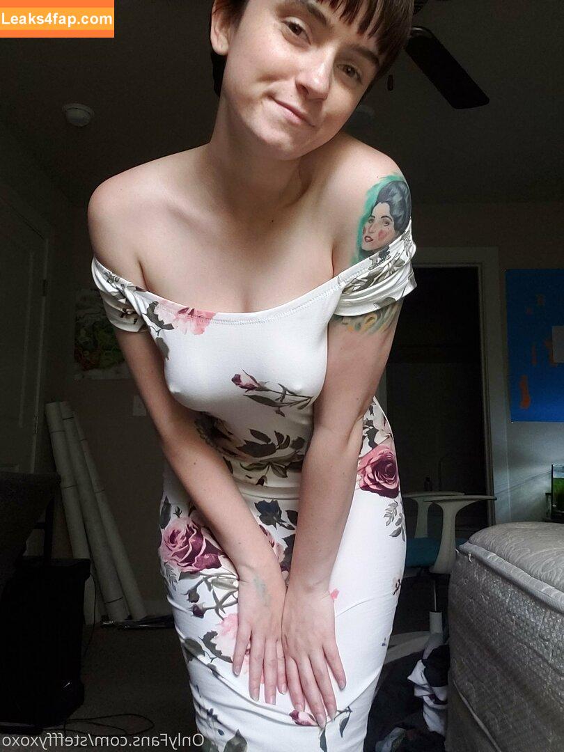 lucylawrence / luc.law leaked photo photo #0082