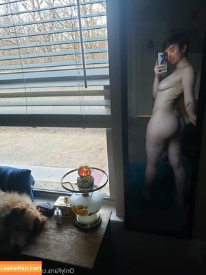 lucylawrence photo #0031