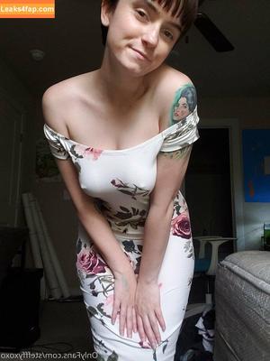 lucylawrence photo #0082