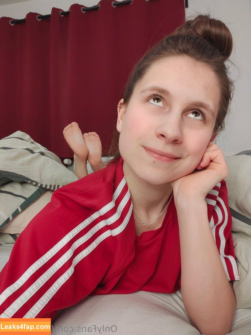 lucyschiller / lucy.schiller leaked photo photo #0019