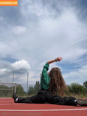 lucyschiller photo #0037